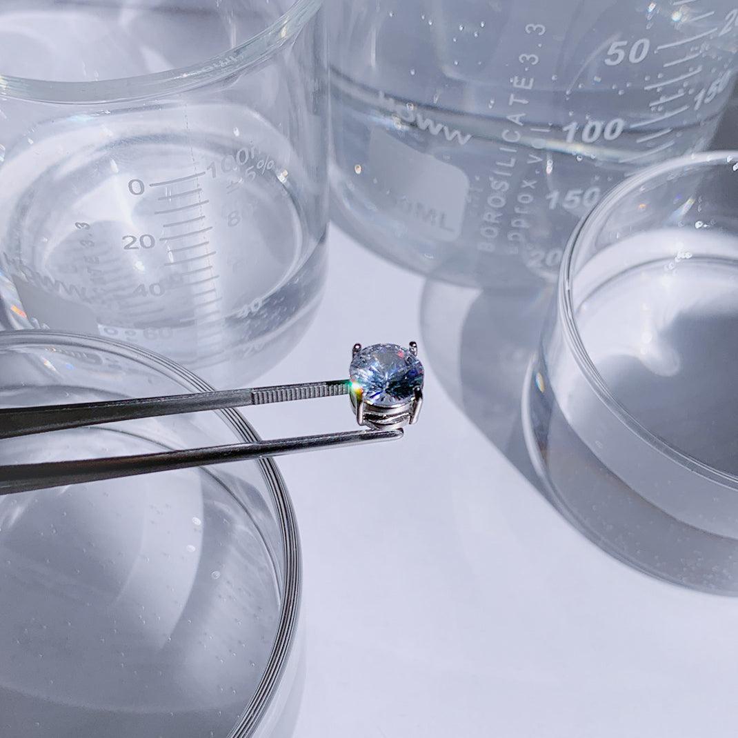 【フェイクピアス】クリスタル キュービック イヤーカフ フェイクピアス - 4MiLi (フォーミリ)