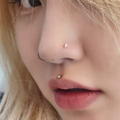 เจาะจมูกใส 20G วัสดุซิลิโคนอ่อนนุ่ม อ่อนโยนต่อรู (2 แบบ)