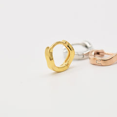 シンプルウェーブ ワンタッチ リングピアス 3色展開(真鍮)