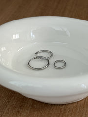 【サージカルステンレス】1.2mm キュービック ワンタッチ リングピアス 21G (4サイズ)