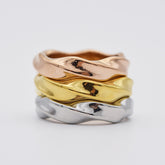 【サージカルステンレス】ウェーブライン レイヤードリング 重ね付け 指輪 シンプル デイリー 3色展開