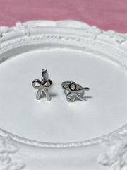 フラット リボン ワンタッチ リング ピアス - 4MiLi (フォーミリ)