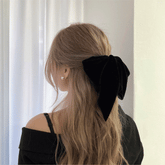 ベルベット ビッグ リボン ヘアピン (2Color) - 4MiLi (フォーミリ)