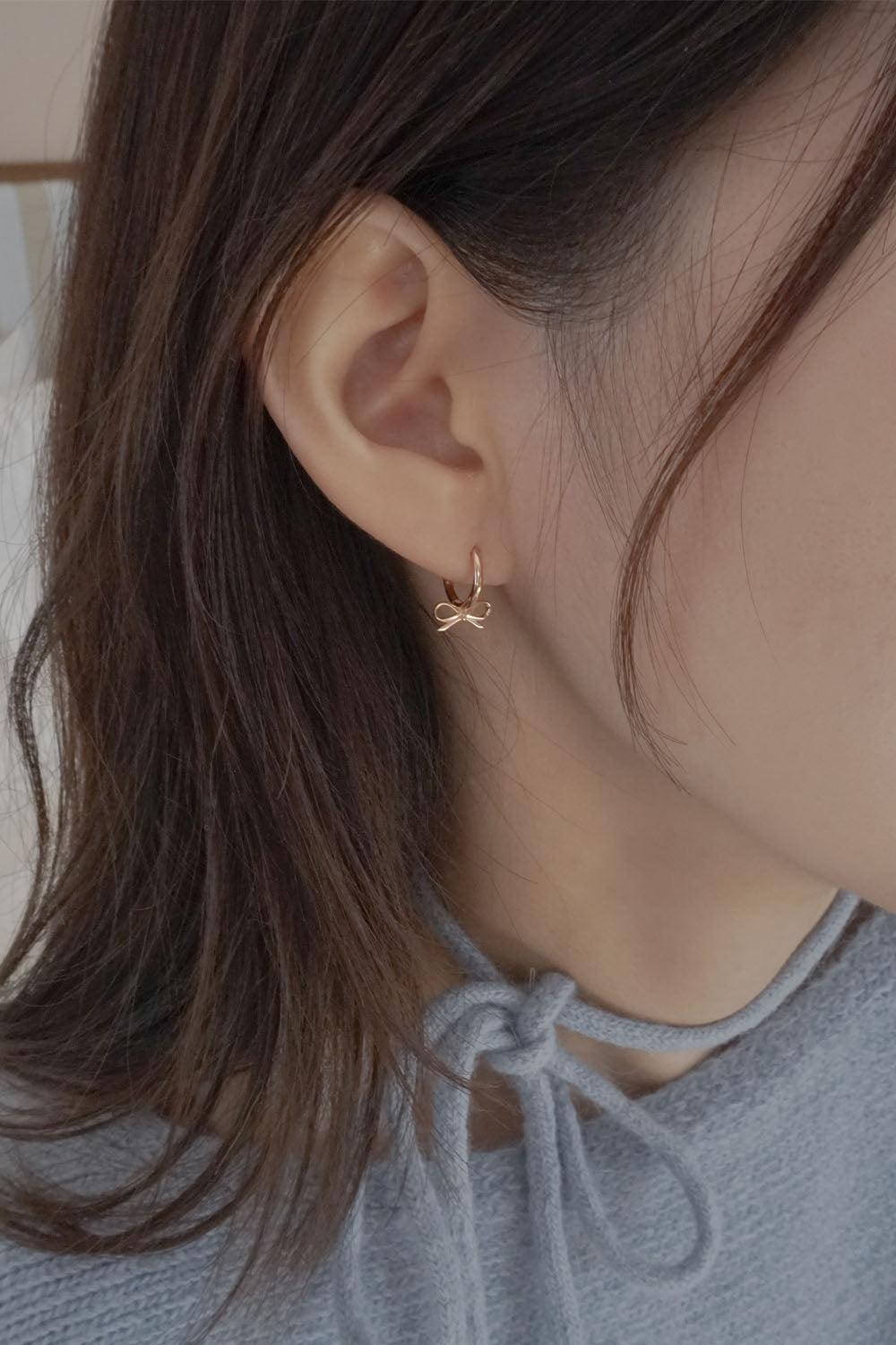 14k ribbon drop one touch earrings (1 pair) - 4MiLi (フォーミリ)