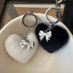 ハート ポンポン ファー リボン キーホルダー キーリング (2Color) - 4MiLi (フォーミリ)