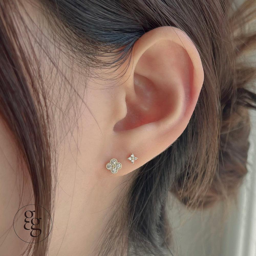 14k quattro flower piercing earrings - 4MiLi (フォーミリ)