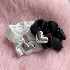 メタルハートサテン シュシュ (2Color) - 4MiLi (フォーミリ)