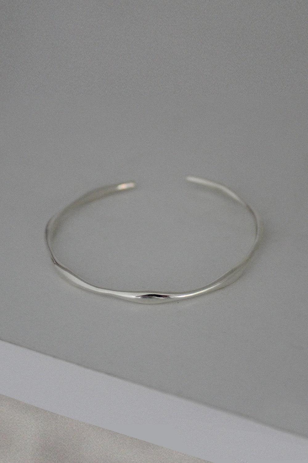silver925 wave bangle bracelet (2color) - 4MiLi (フォーミリ)