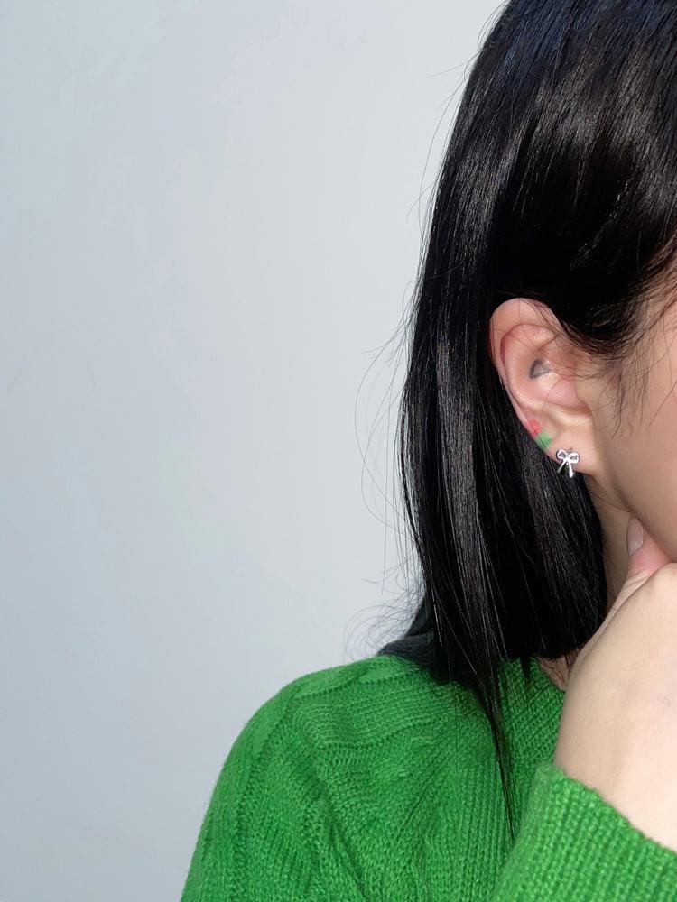 フラット リボン ワンタッチ リング ピアス - 4MiLi (フォーミリ)