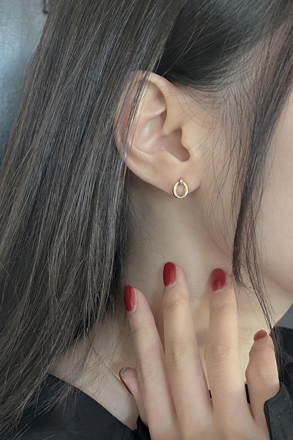14k oval hinge earrings (1 pair) - 4MiLi (フォーミリ)