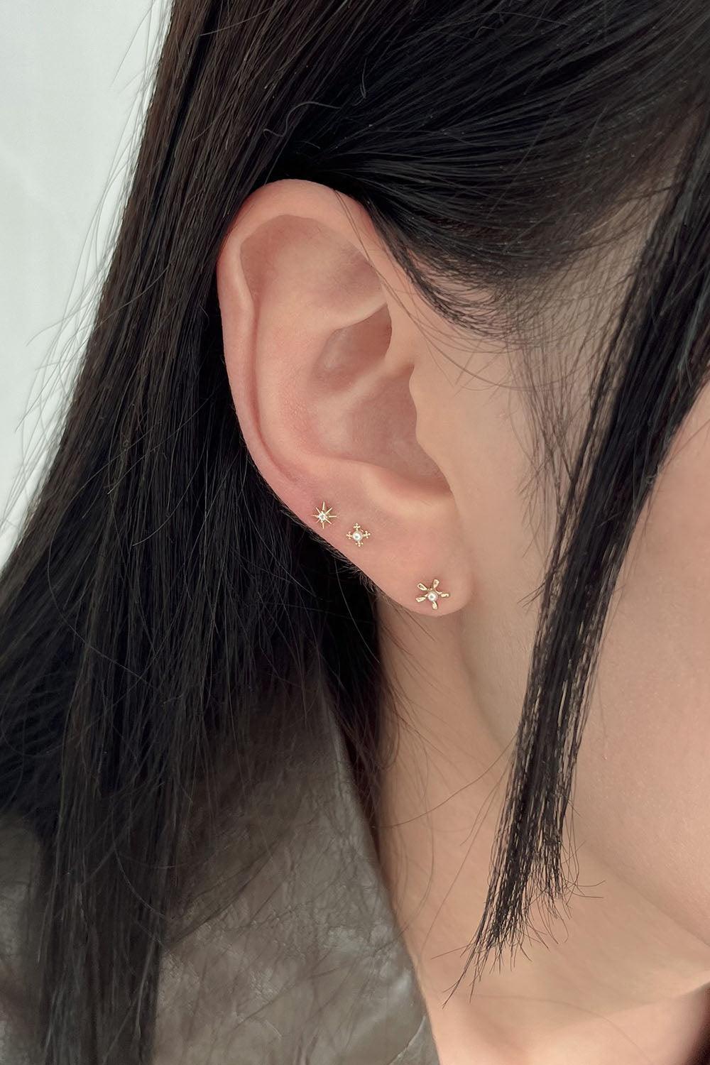14k cross pearl piercing - 4MiLi (フォーミリ)