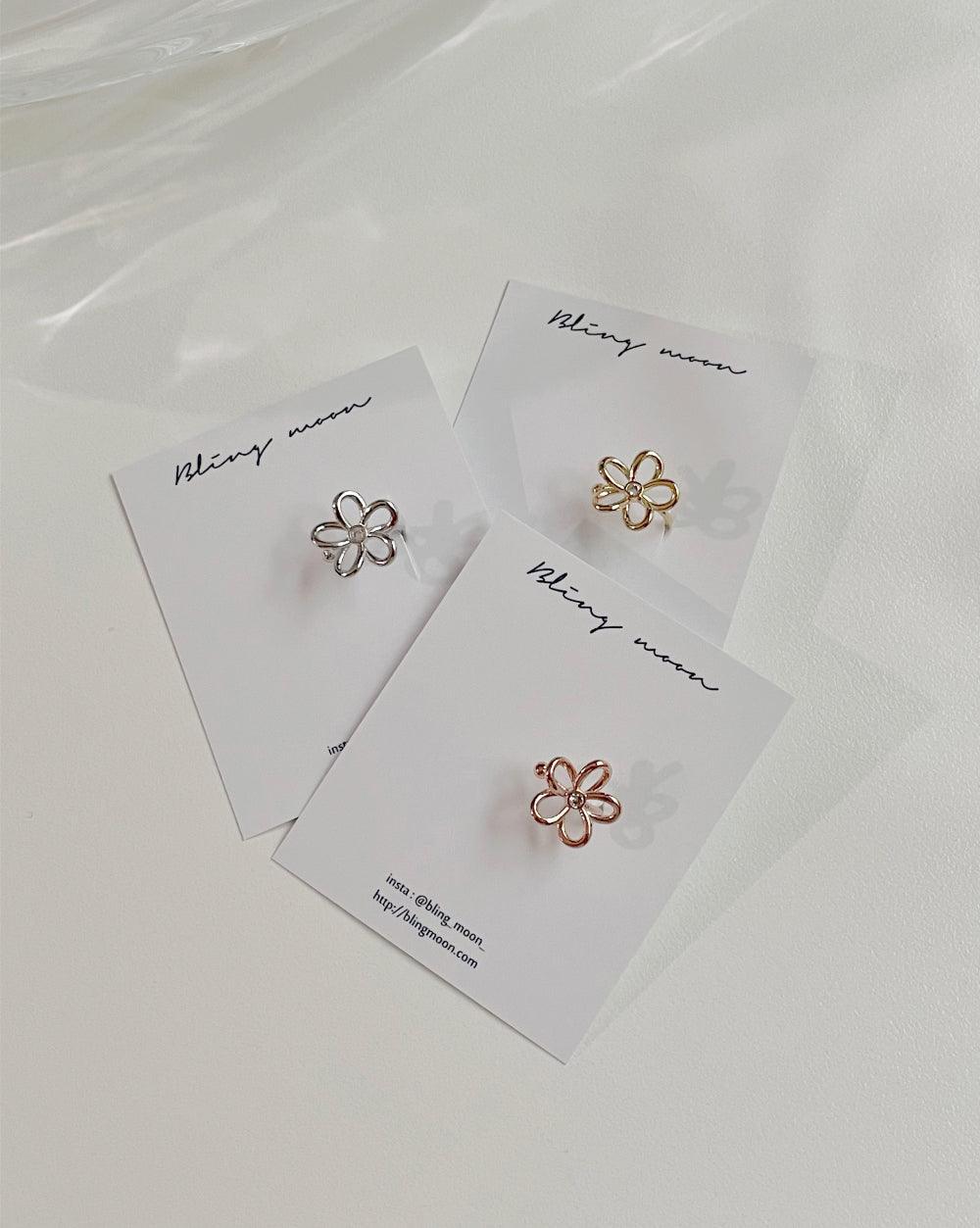 デイジー フラワー イヤーカフ (3Color) - 4MiLi (フォーミリ)