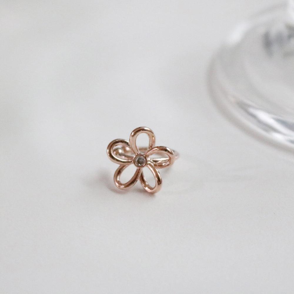 デイジー フラワー イヤーカフ (3Color) - 4MiLi (フォーミリ)