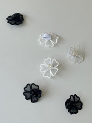 ลูกปัดดอกไม้สำหรับหนีบรองเท้า / อุปกรณ์ตกแต่งรองเท้า (3 แบบ) จี้รองเท้า