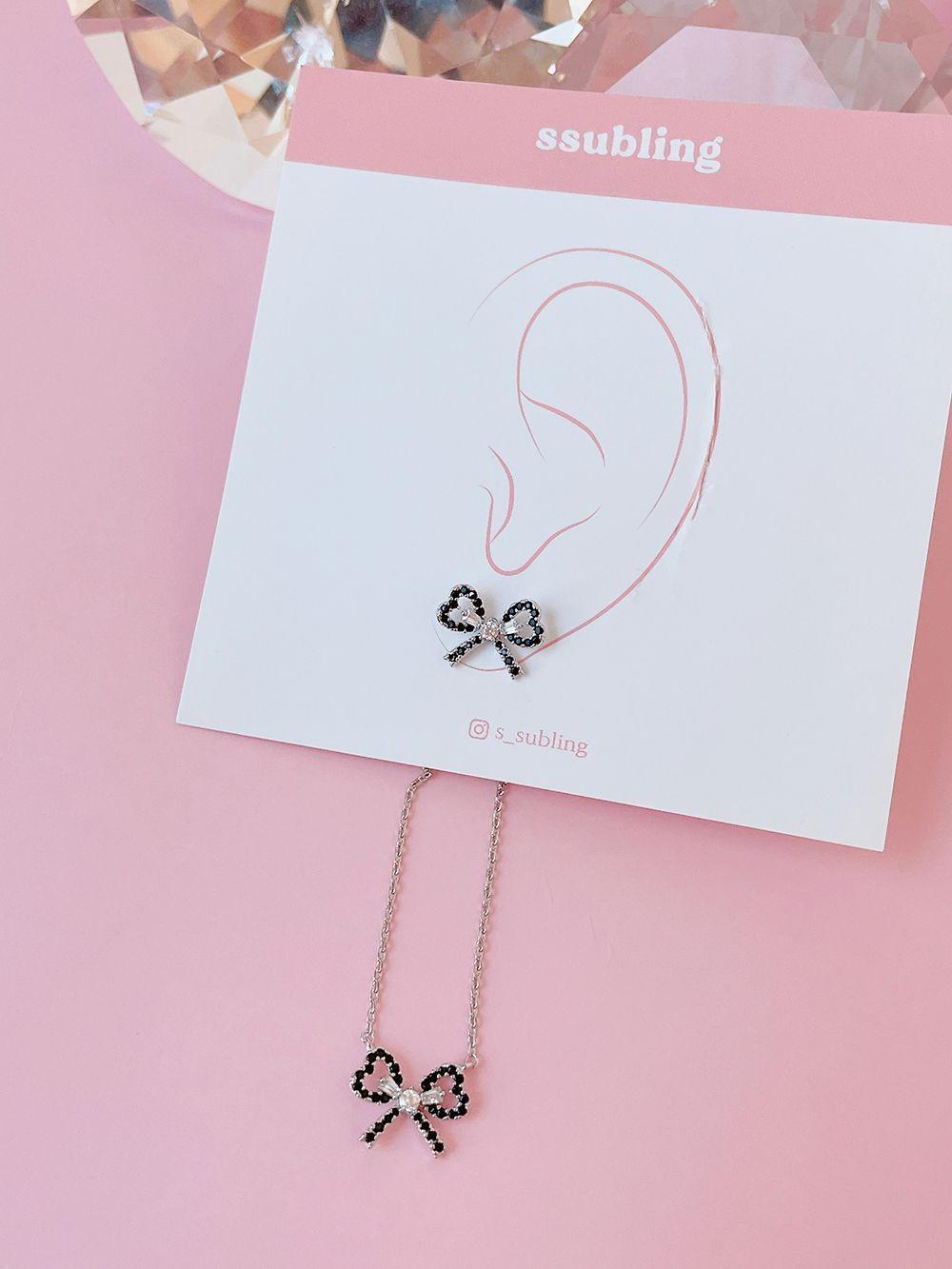 ブラック キュービック リボン ネックレス (2Color) - 4MiLi (フォーミリ)