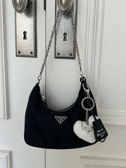 ハート ポンポン ファー リボン キーホルダー キーリング (2Color) - 4MiLi (フォーミリ)