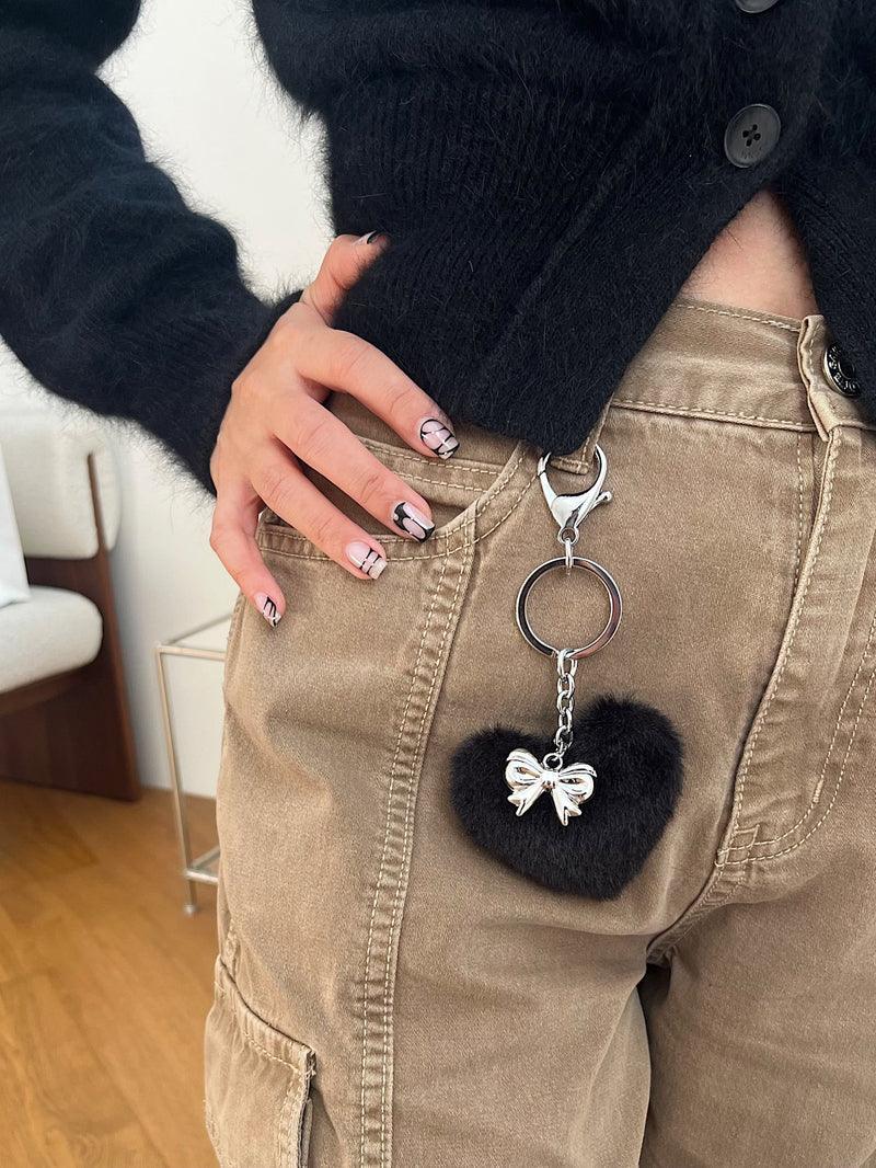 ハート ポンポン ファー リボン キーホルダー キーリング (2Color) - 4MiLi (フォーミリ)