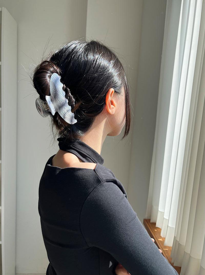 グリッター パール 半月 ヘアクリップ (6color) - 4MiLi (フォーミリ)