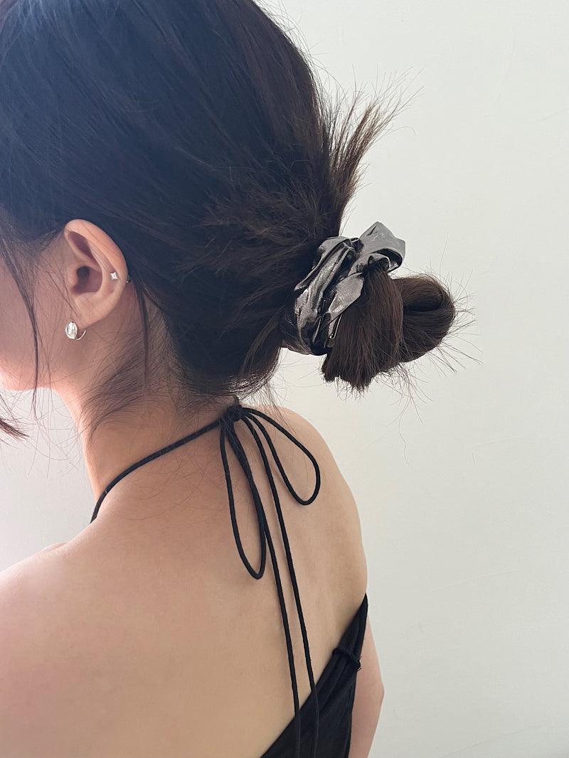 メタリック シルバー シュシュ (5Color) スクランチー - 4MiLi (フォーミリ)