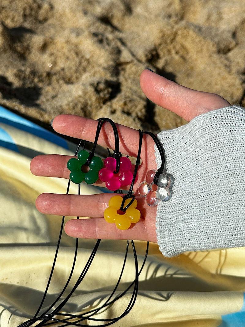 アクリル フラワー レザー ネックレス (4Color) - 4MiLi (フォーミリ)