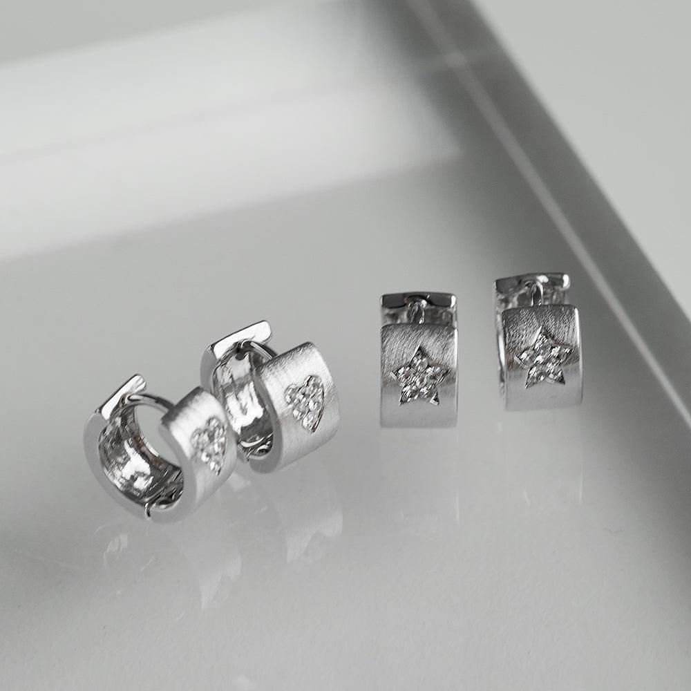 ハート&スター キュービック ポイント ワンタッチ リングピアス (2Type) - 4MiLi (フォーミリ)