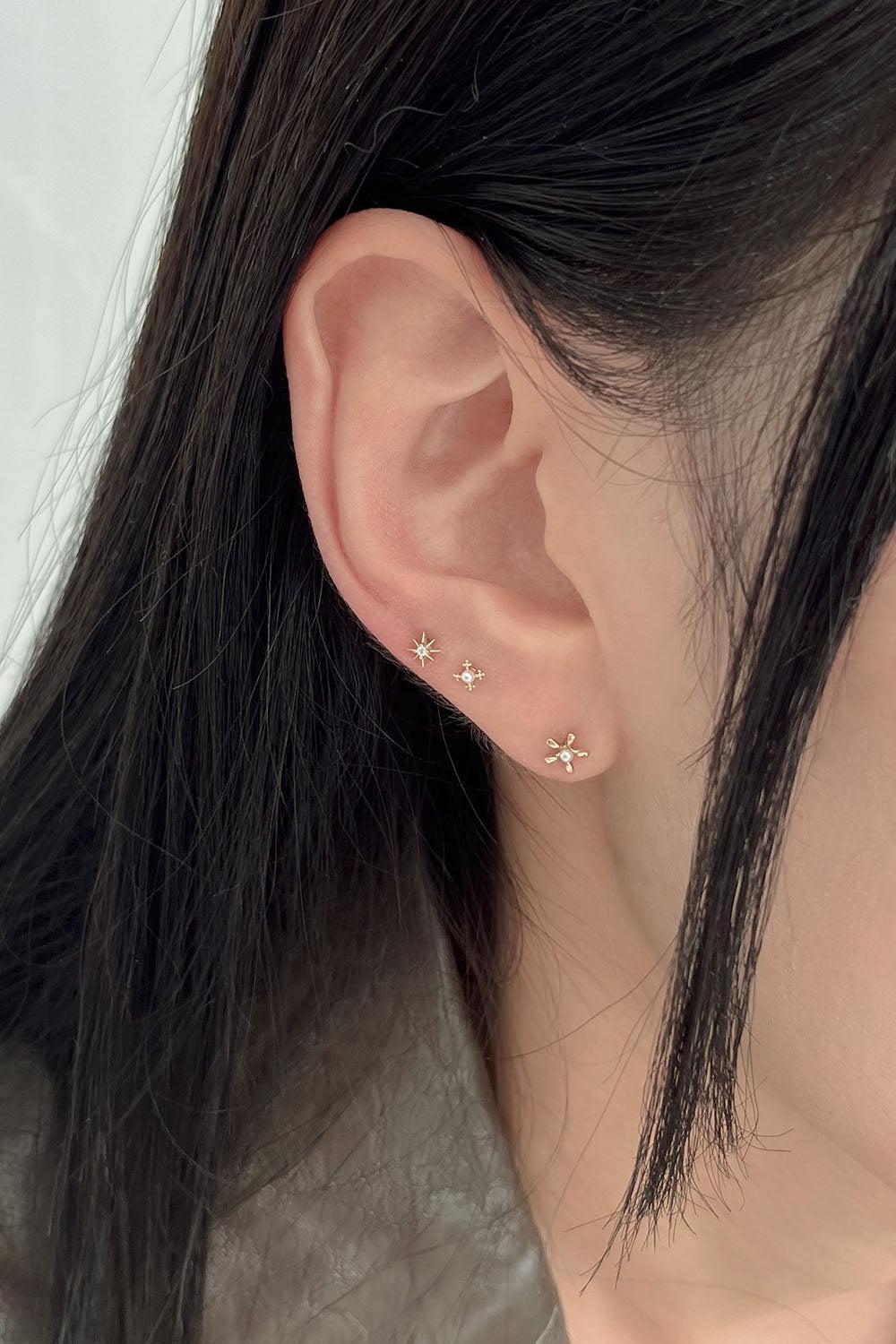 14k pearl flora piercing 21G - 4MiLi (フォーミリ)