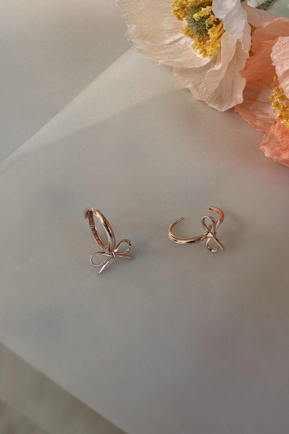 14k ribbon drop one touch earrings (1 pair) - 4MiLi (フォーミリ)