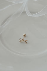 14k knotted ribbon piercing 21G