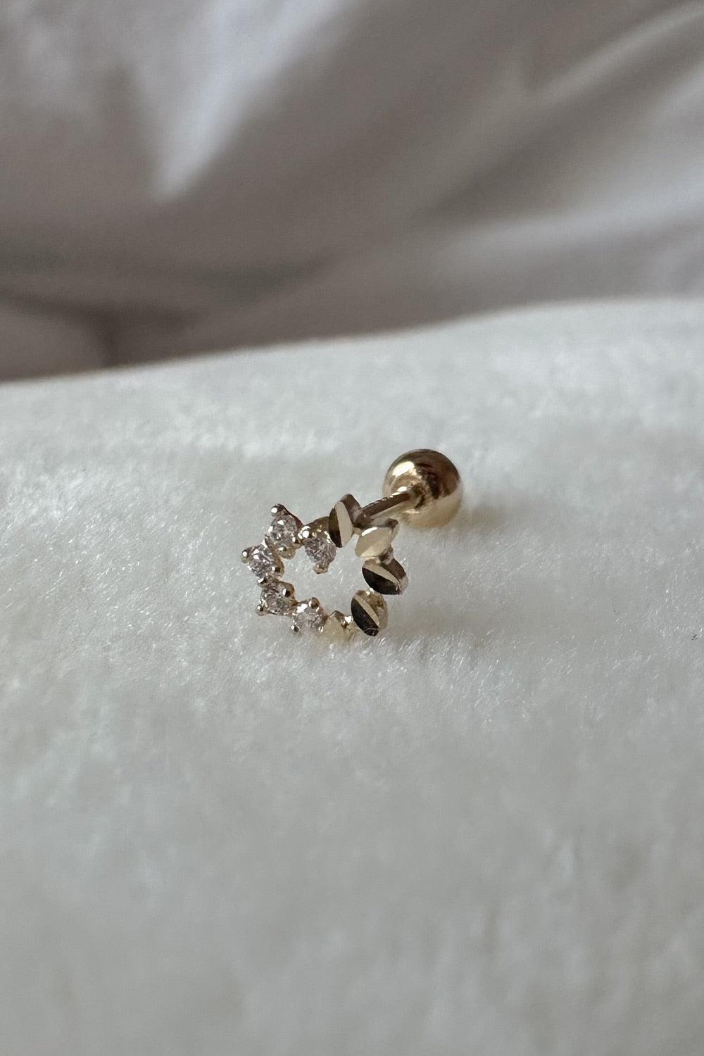 14k heart wreath half cubic piercing 21G - 4MiLi (フォーミリ)