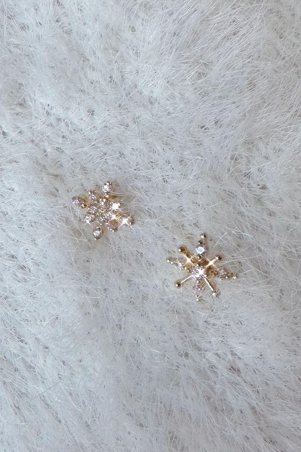 14k snowflake piercing earrings 21G