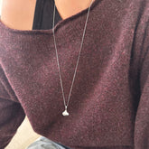 ドロップモチーフ ロングネックレス