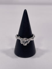 アイスクリスタル ブラック キュービック ウェーブリング ring oh-kim