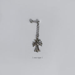 アンティーク クロス チェーン ドロップ ピアッシング Piercing from lizzy