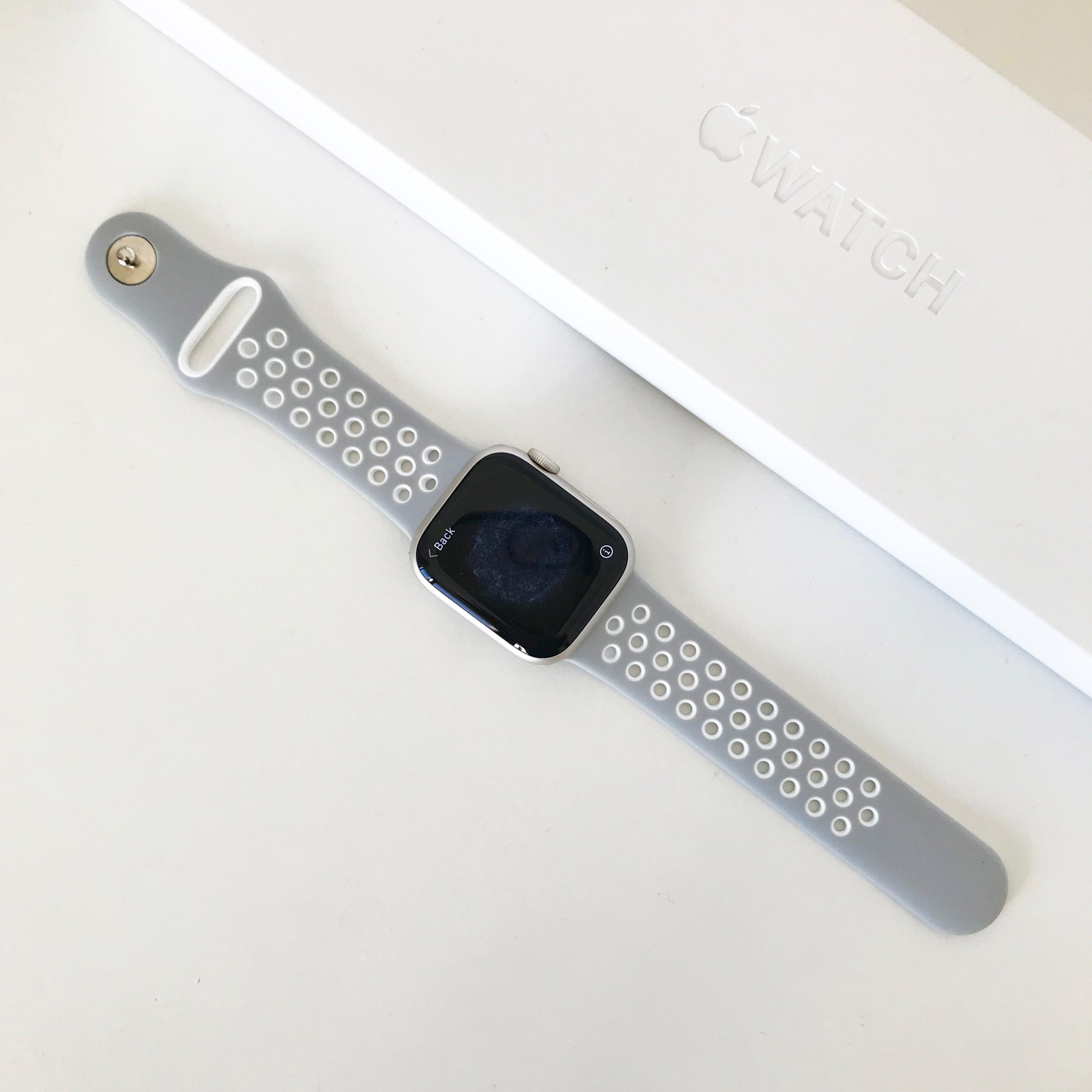 Apple Watch 穴 スポーツバンド(グレー&ホワイト) givgiv 韓国 Apple Watch 穴 スポーツバンド(グレー&ホワイト) givgiv 韓国