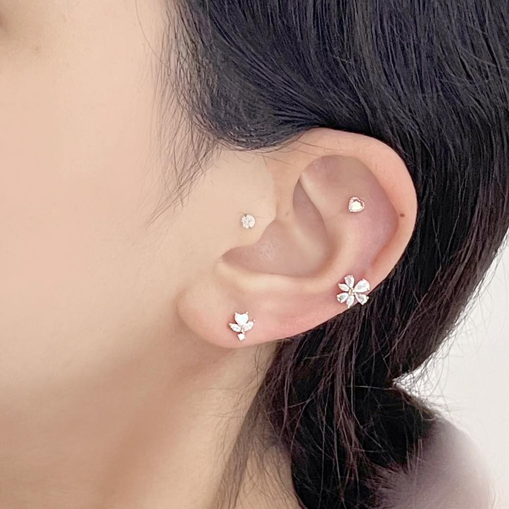 Aurora opal (ピアス/ピアッシング) Piercing bling moon