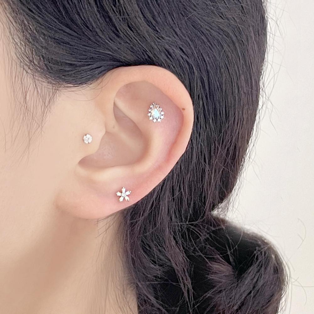 Aurora opal (ピアス/ピアッシング) Piercing bling moon
