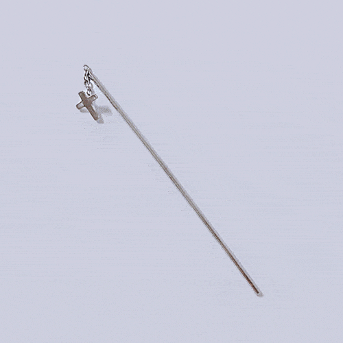 ビア十字架ドロップバーピアッシング Piercing from lizzy