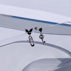 ブラックナイト 蝶々 ハート キュービック ショート ドロップ・ピアッシング Piercing from lizzy