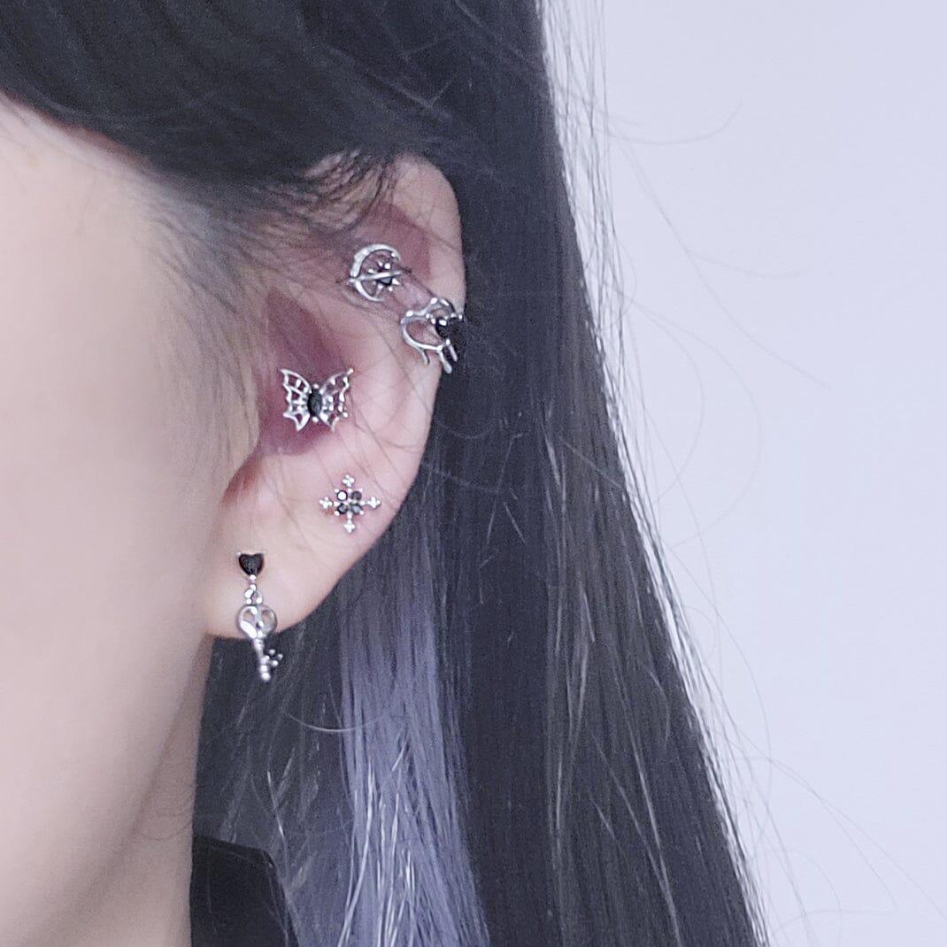 ブラックナイト 蝶々 ハート キュービック ショート ドロップ・ピアッシング Piercing from lizzy