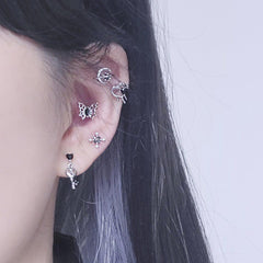 ブラックナイト 蝶々 ハート キュービック ショート ドロップ・ピアッシング Piercing from lizzy