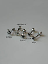 ブラック・スパークリング・ピアッシング Piercing younglong-seoul