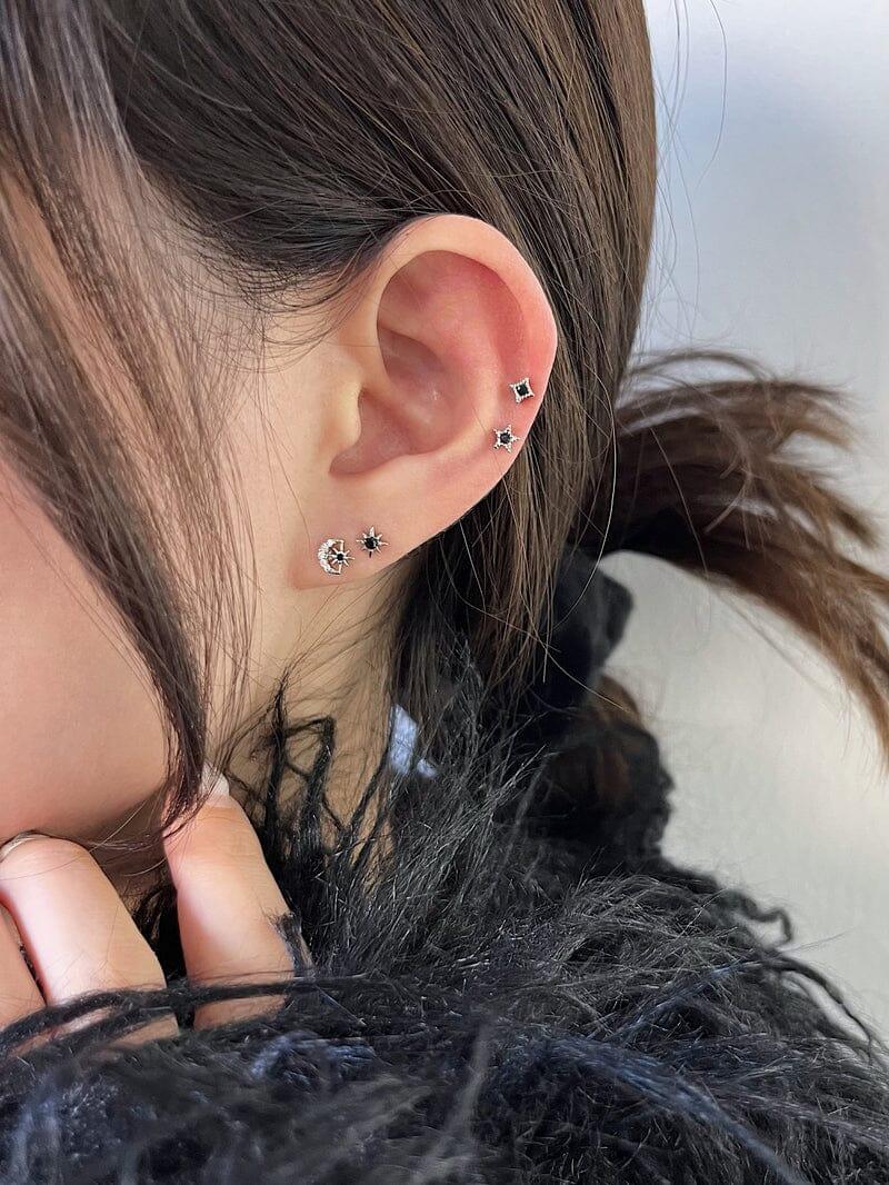ブラック・スパークリング・ピアッシング Piercing younglong-seoul