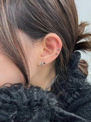 ブラック・スパークリング・ピアッシング Piercing younglong-seoul
