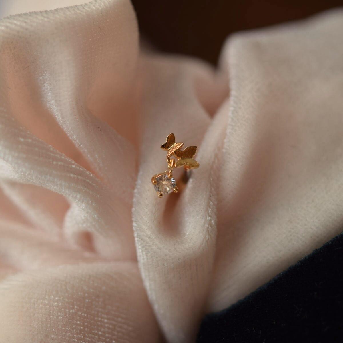 ダブル バタフライ ドロップ ピアッシング Piercing 10000won