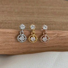 ドットラインキュービック ピアッシング Piercing 10000won