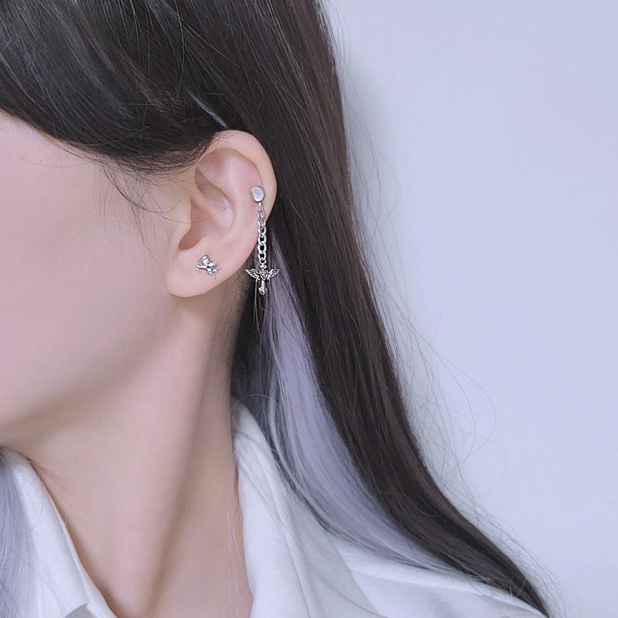 エンジェルクロスチェーンドロップピアッシング Piercing from lizzy