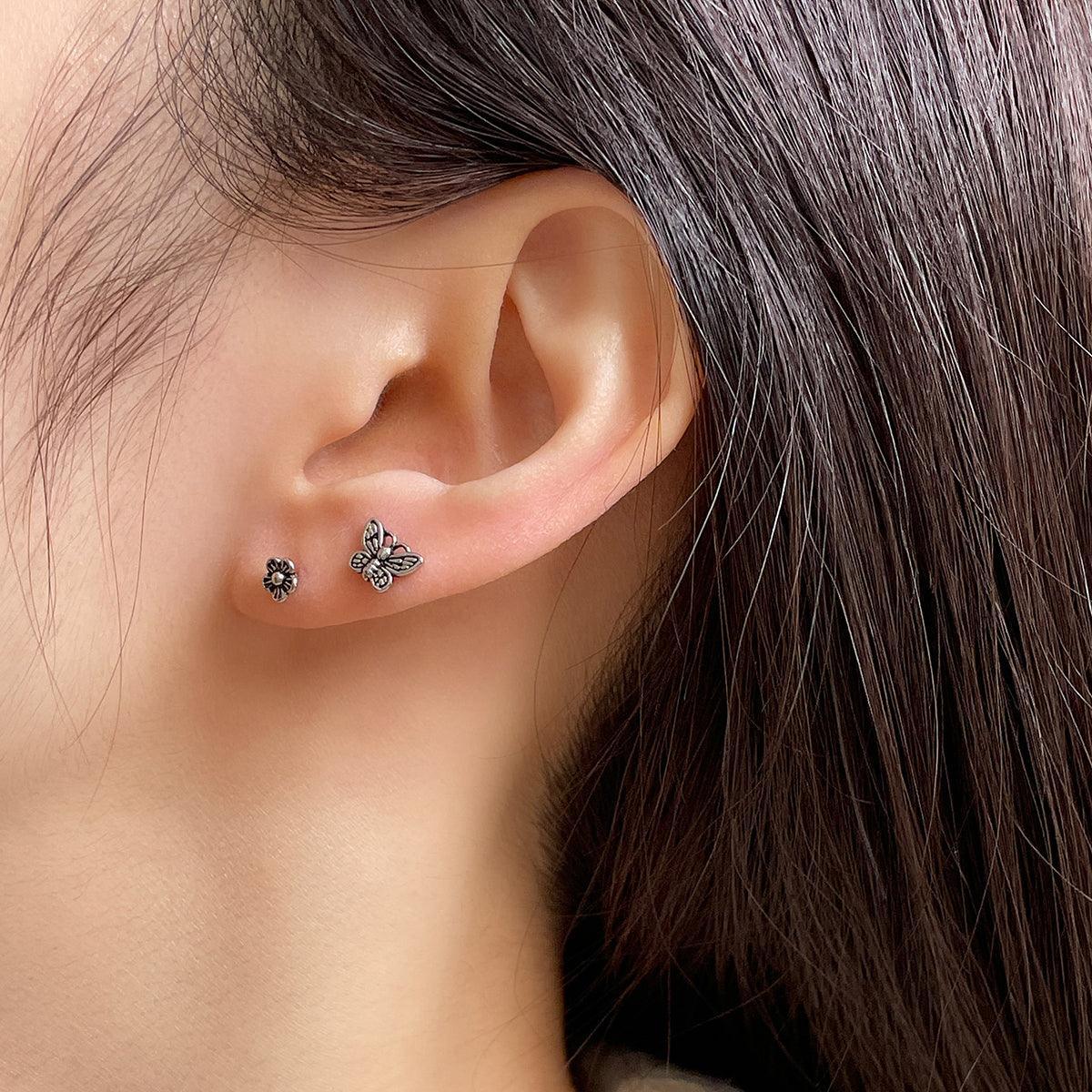 【即納】ブラック花ピアッシング Piercing 10000won