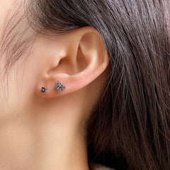 【即納】ブラック花ピアッシング Piercing 10000won