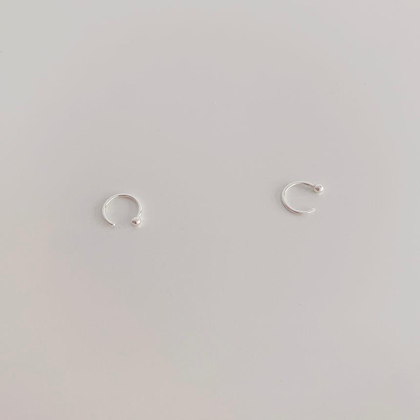 コンマフックリングピアス Earrings The Klang