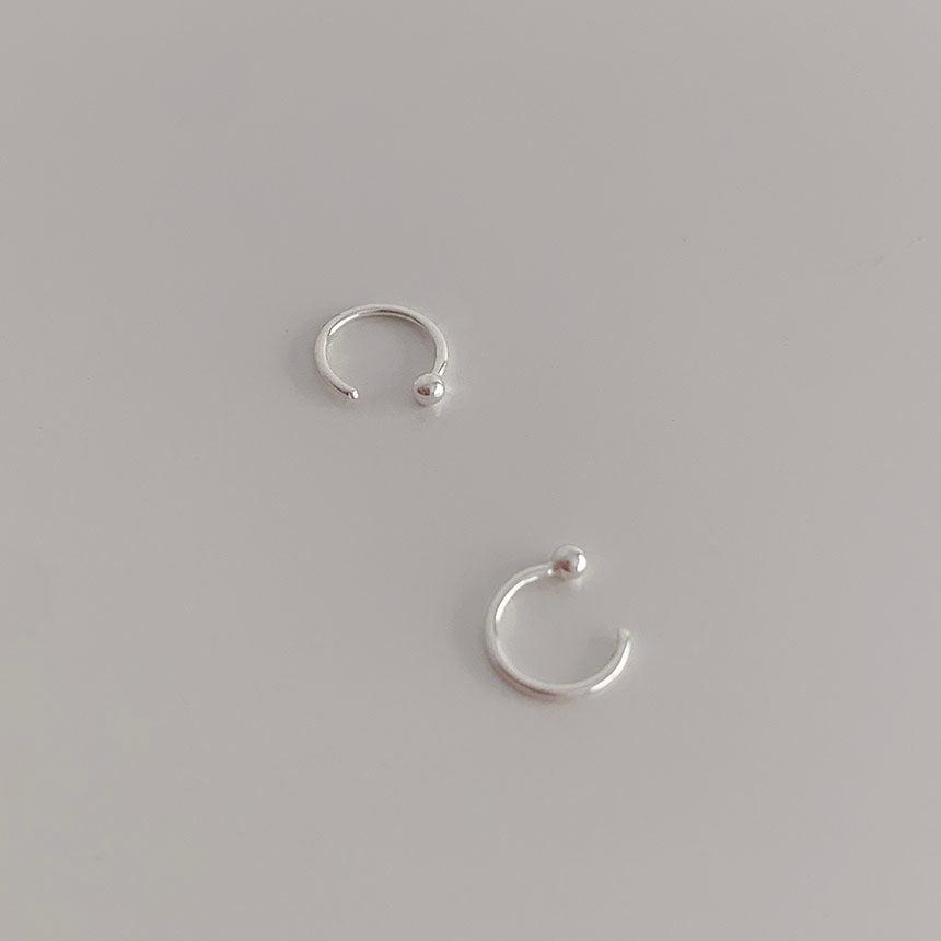 コンマフックリングピアス Earrings The Klang
